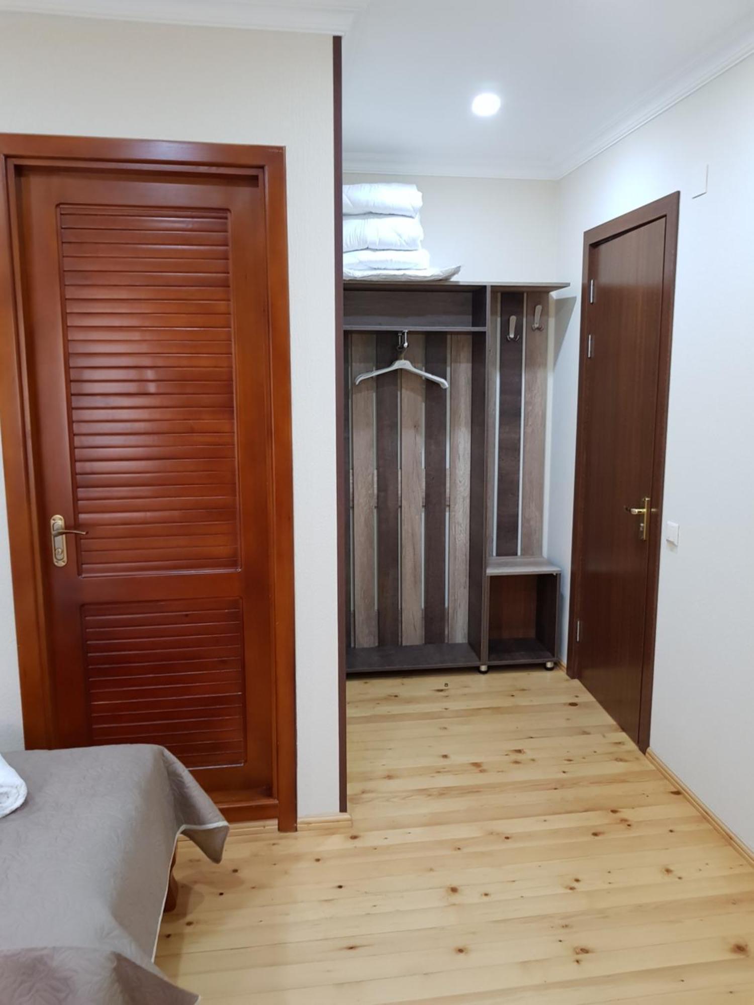 Hotel Villa クタイシ エクステリア 写真