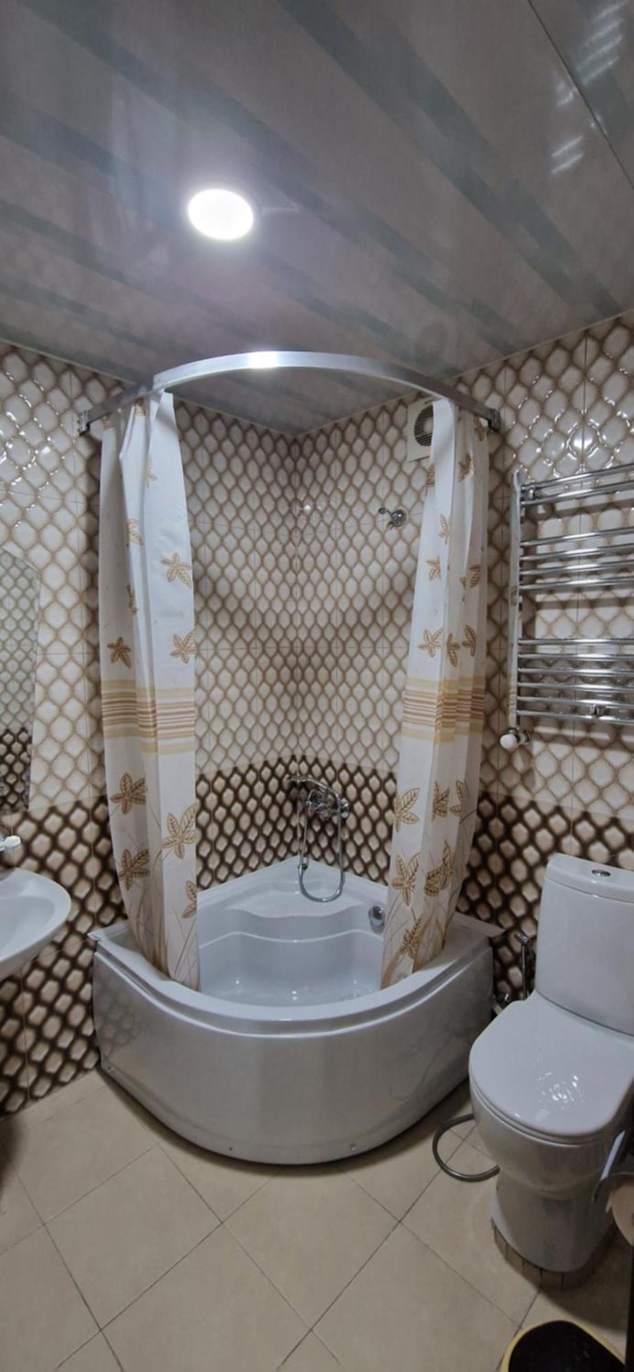 Hotel Villa クタイシ エクステリア 写真