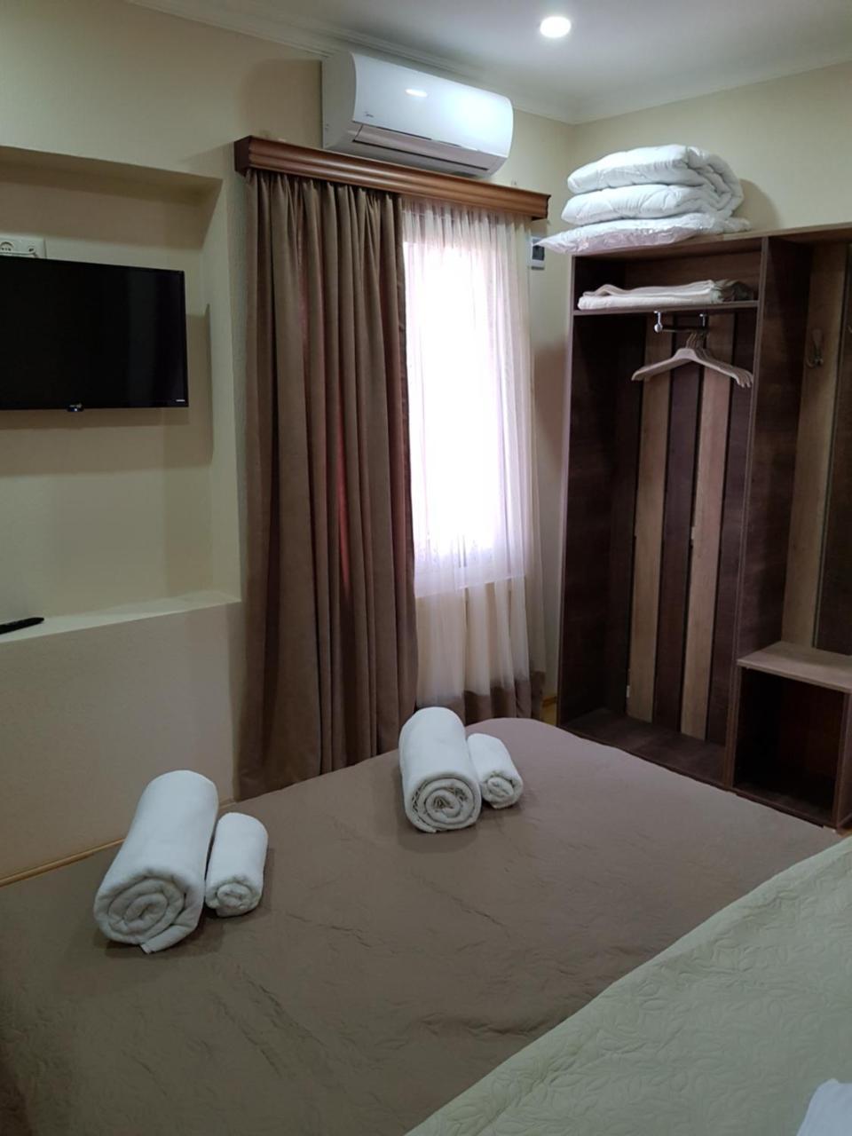 Hotel Villa クタイシ エクステリア 写真