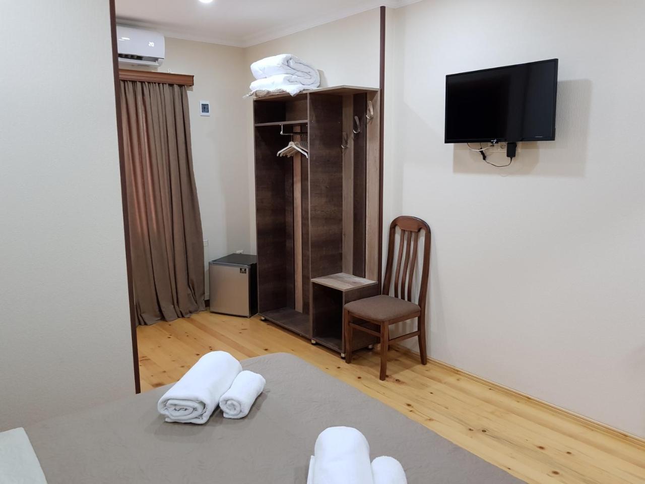 Hotel Villa クタイシ エクステリア 写真