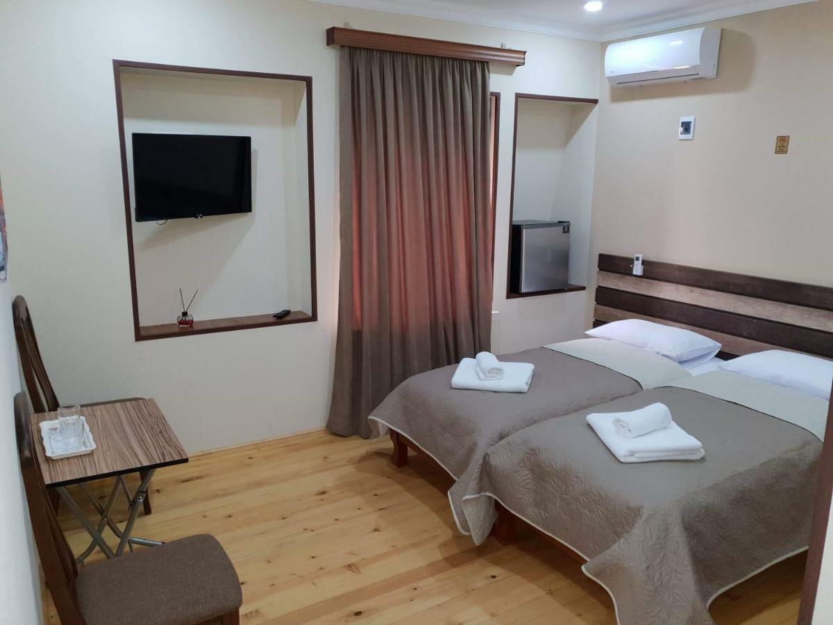 Hotel Villa クタイシ エクステリア 写真