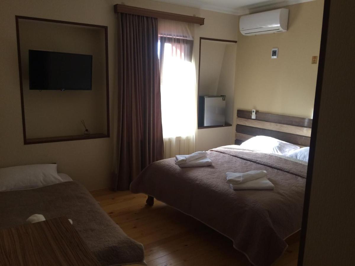 Hotel Villa クタイシ エクステリア 写真